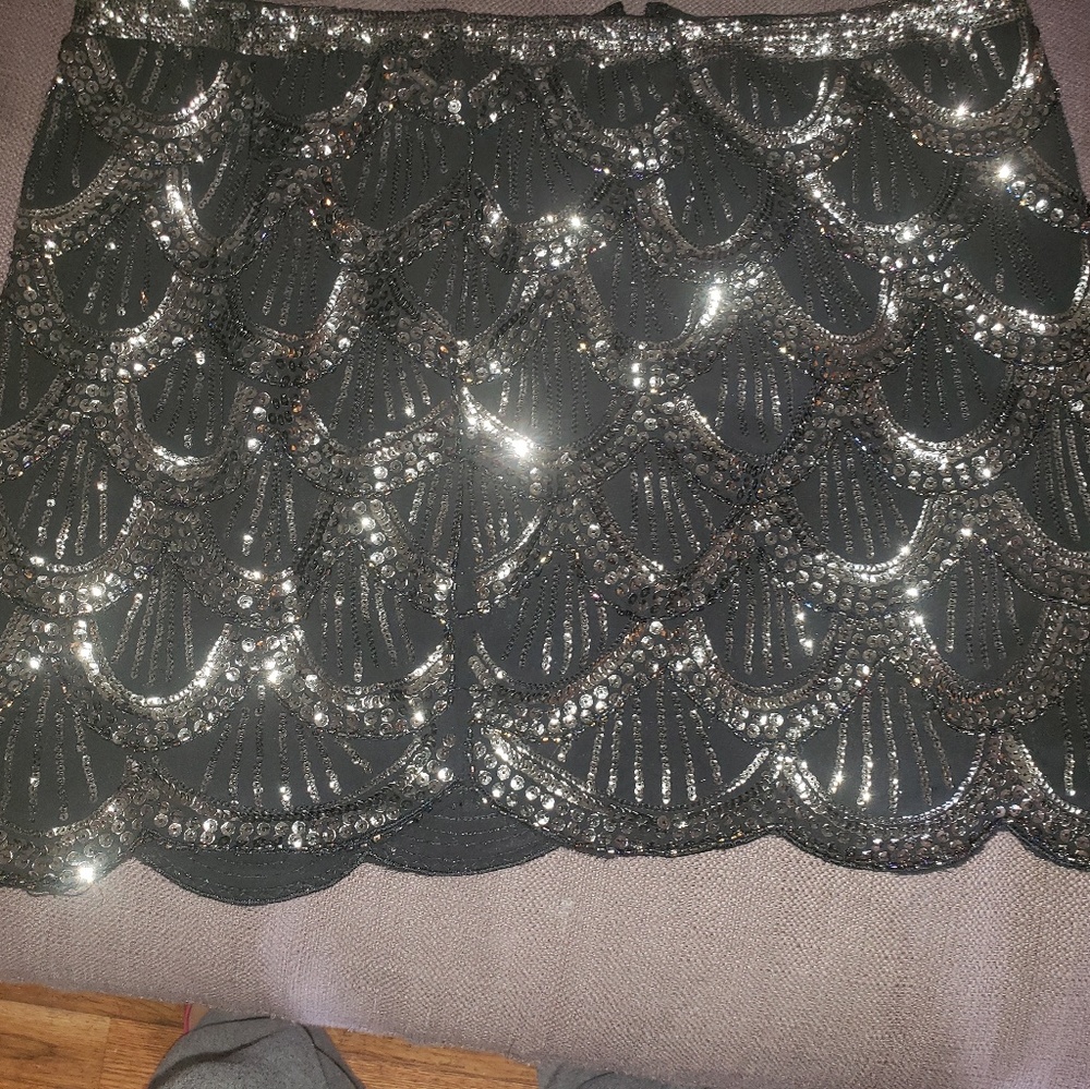 Skirt - Picture 3 of 5
